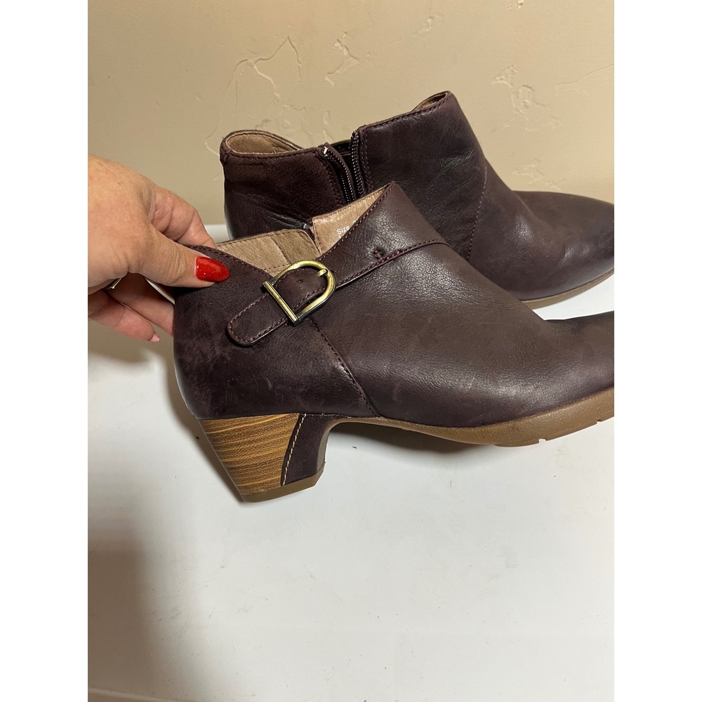 Dansko Burgundy Leather Ankle Boots Side Zip Buckle Heel Size 37 - Picture 3 of 7